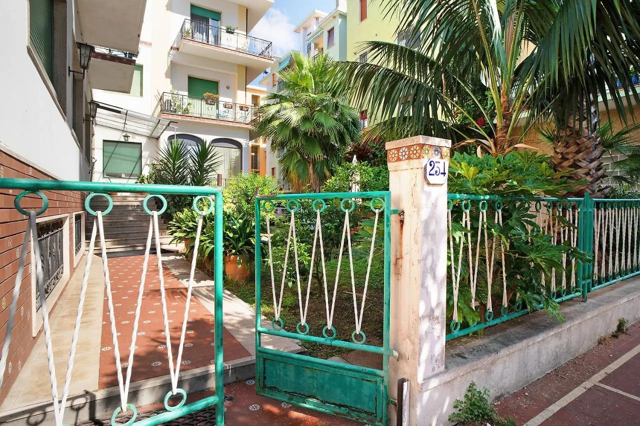 Holiday Sea 1 Diano Marina Holiday home
